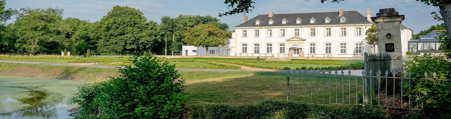 1-abbaye-de-villeneuve-nantes-loire-atlantique-etang – Copie