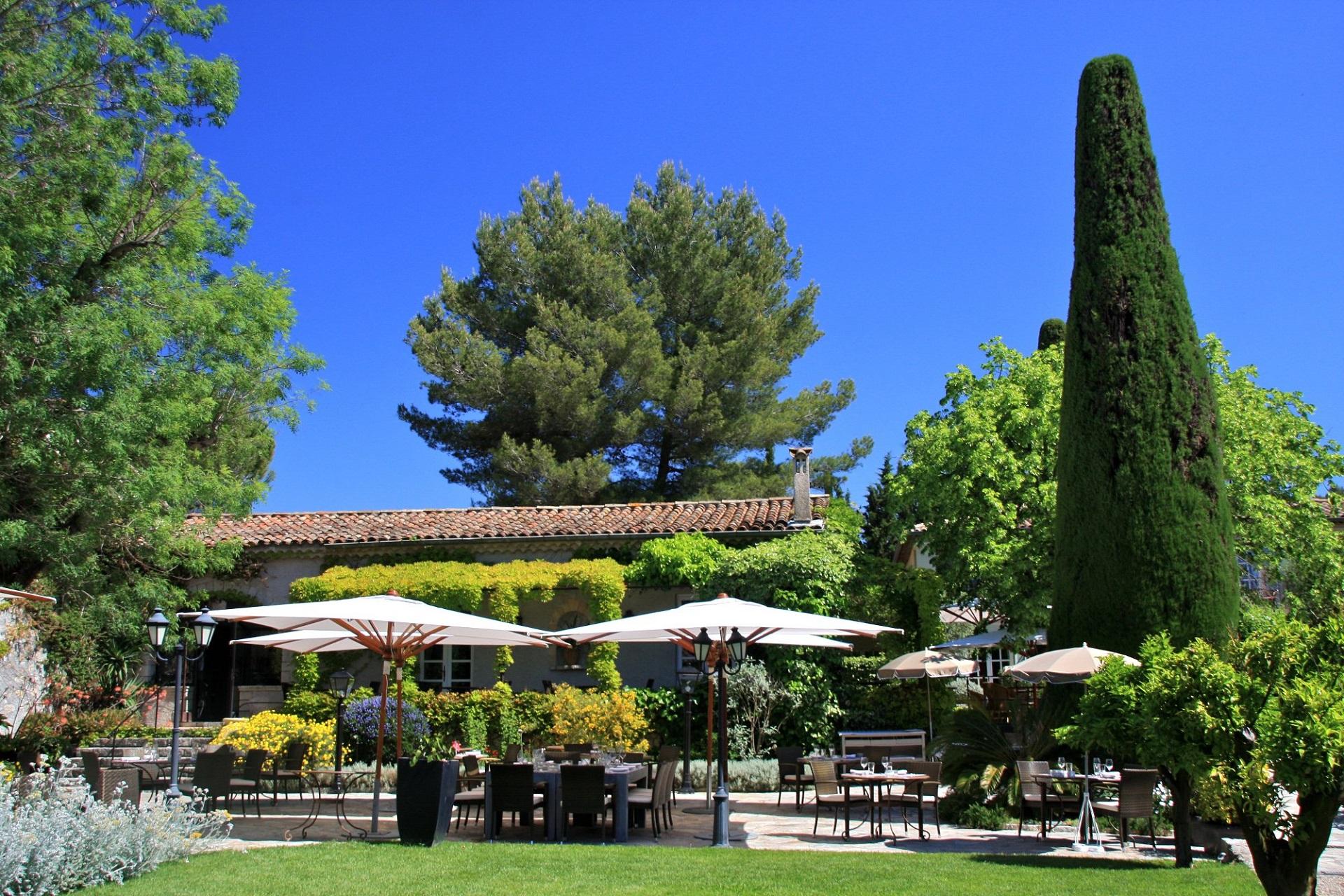 hotel-de-mougins-cote-dazur-cannes-terrasse-seminaires-de-caractere