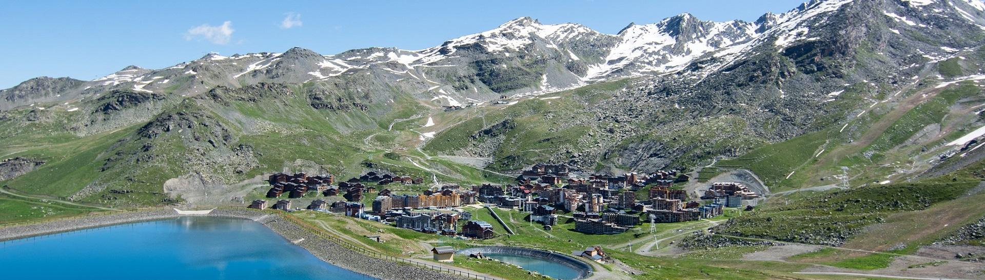le-hameau-du-kashmir-by montagnetes-seminaires-de-caractere le-hameau-du-kashmir-by montagnetes-seminaires-de-caractere
