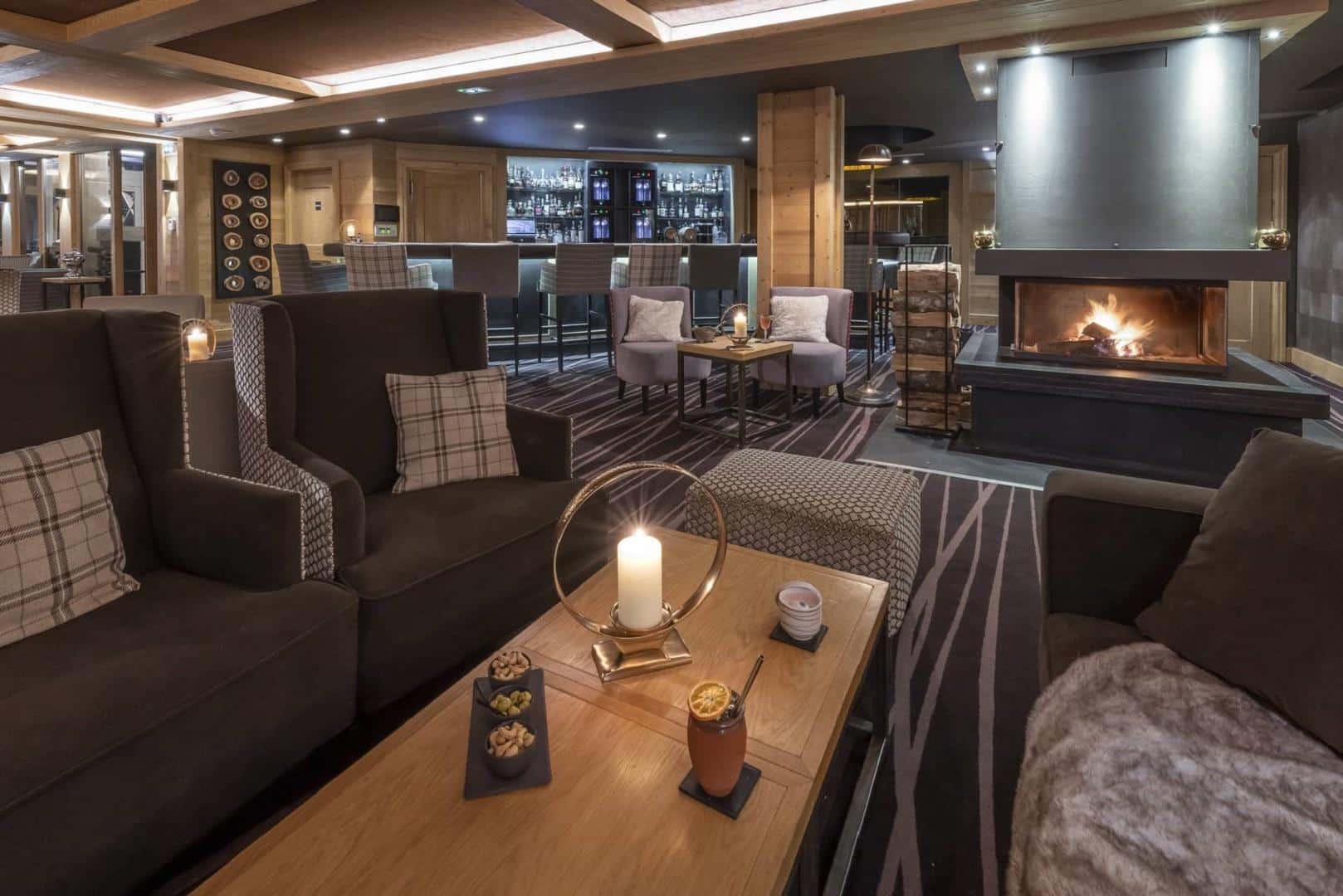 le-kaila-meribel-courchevel-alpes-ski-neige-incentive-salon-bar-seminaires-de-caractere