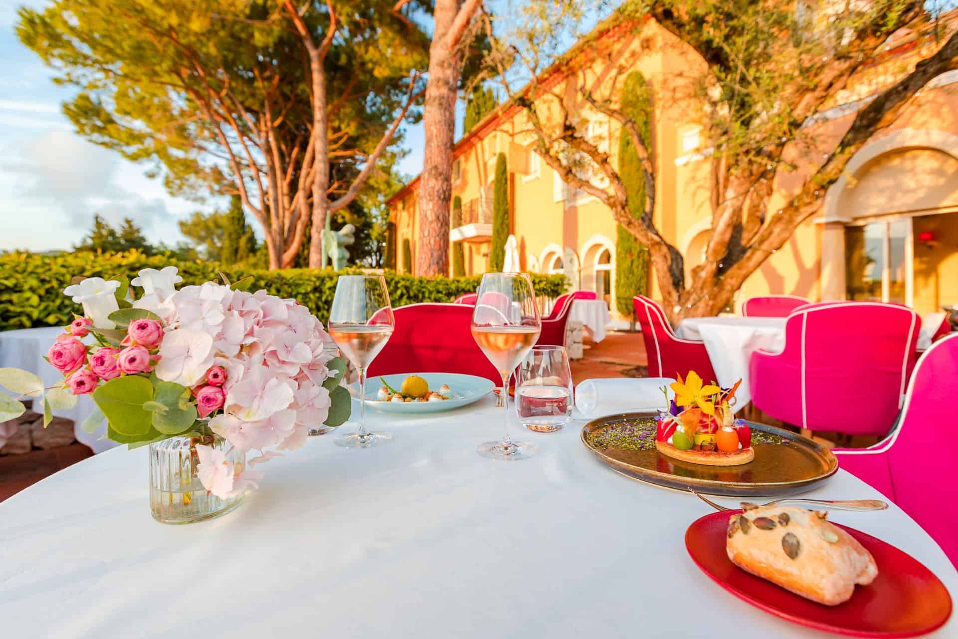 le-mas-candille-mougins-cote-dazur-terrasse-seminaires-de-caractere