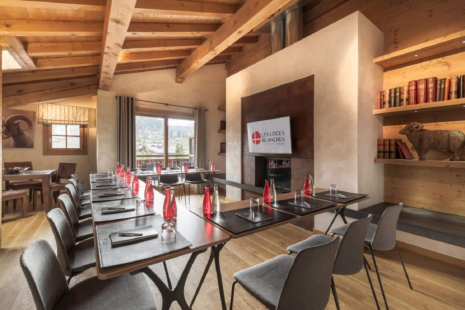 les-loges-blanches-74-megeve-haute-savoie-incentive-ski-neige-salon-seminaires-de-caractere