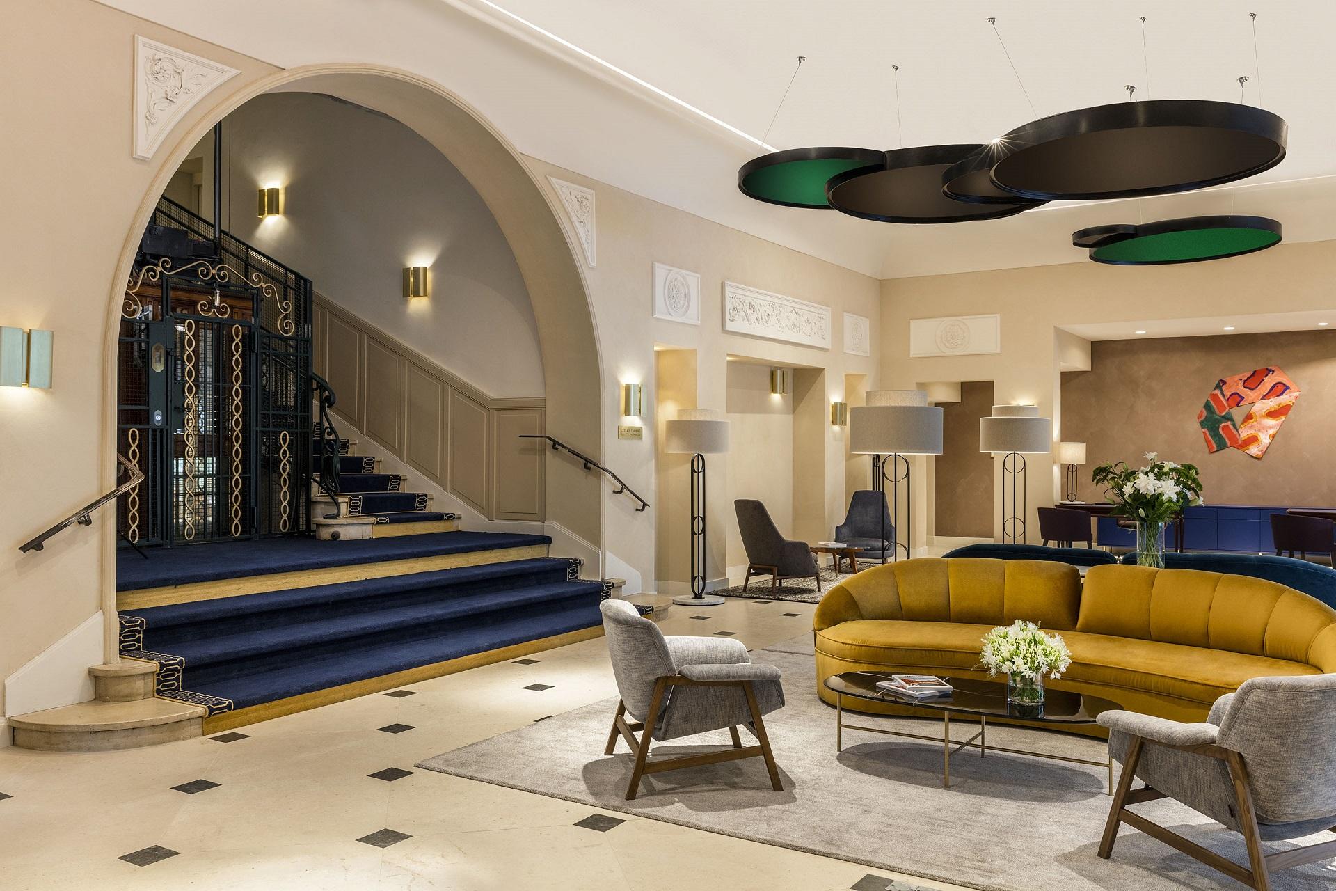 maison-albar-hotels-nimes-imperator-lobby-seminaires-de-caractere