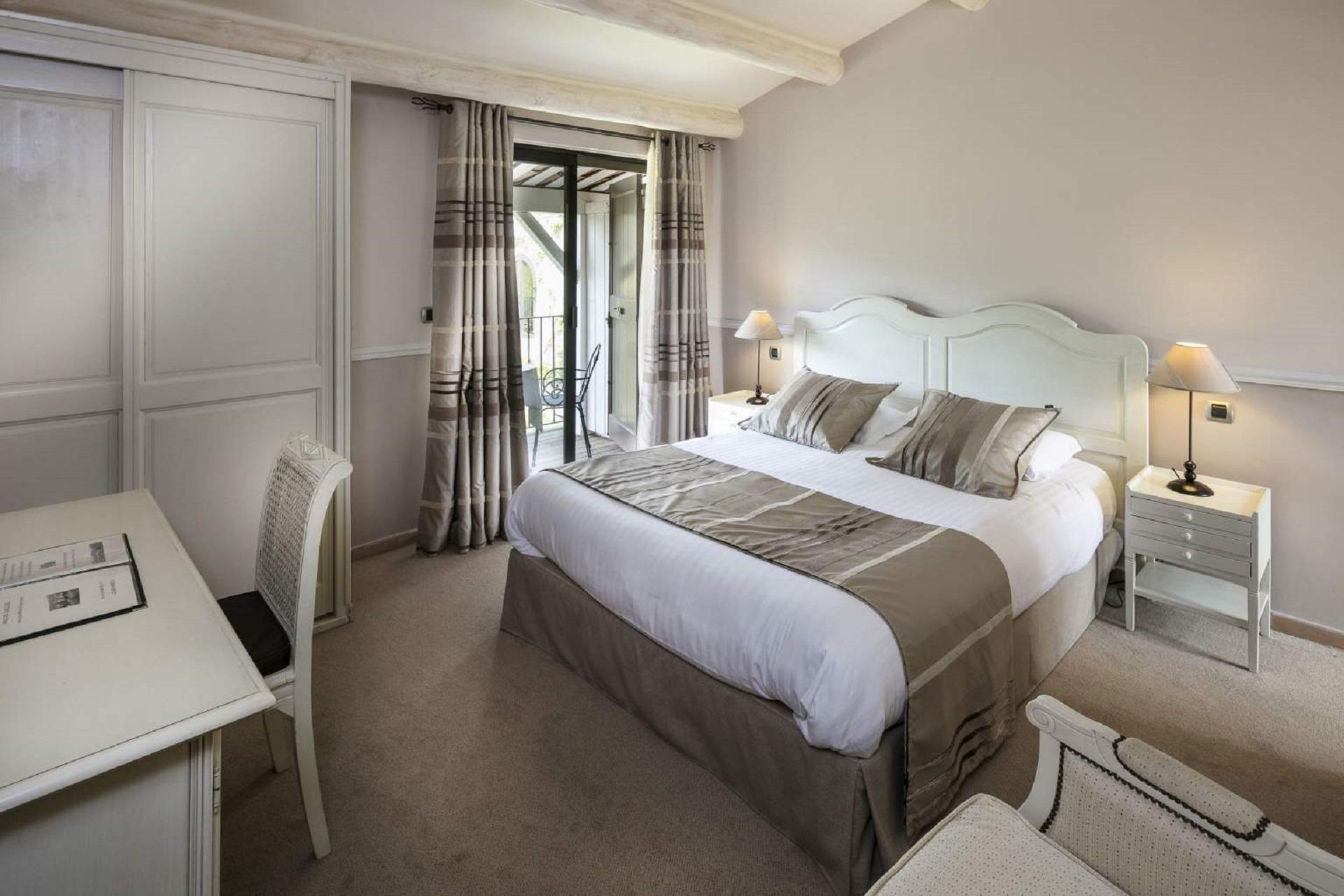 mas-de-guilles-lourmarin-luberon-provence-chambres-seminaires-de-caractere