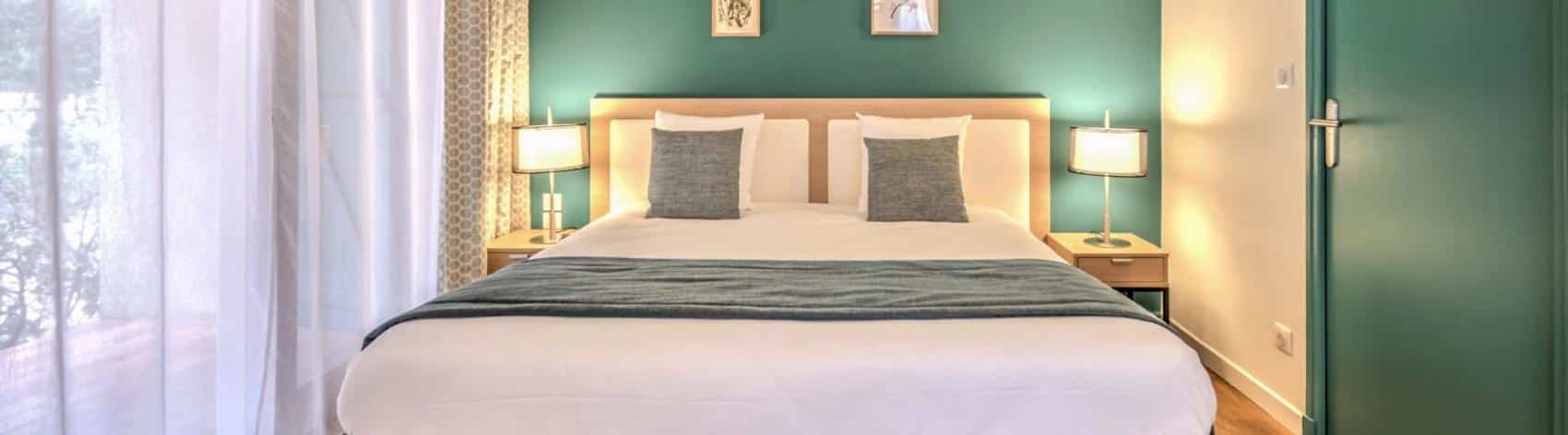 roquerousse-domaine-chambre-seminaires-de-caractere roquerousse-domaine-chambre-seminaires-de-caractere