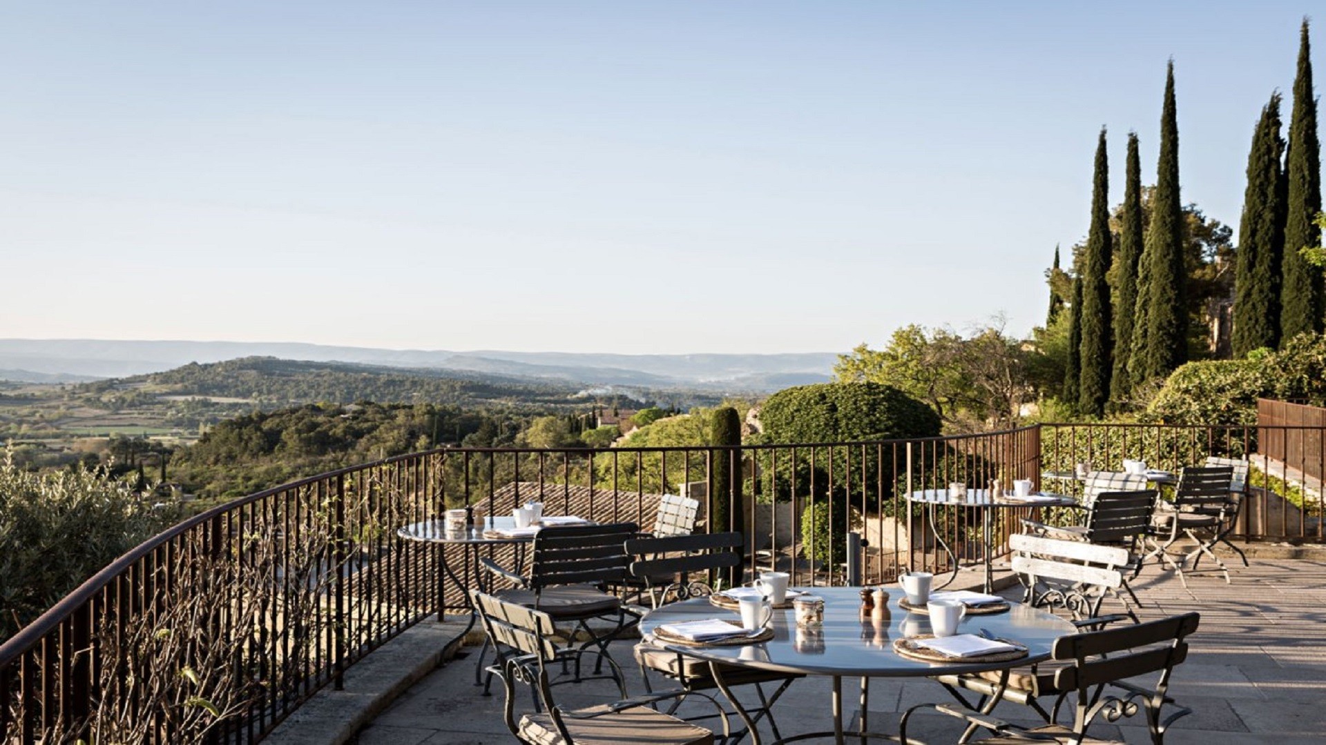Crillon-le-brave-mont-ventoux-provence-avignon-nature-seminaires-de-caractere