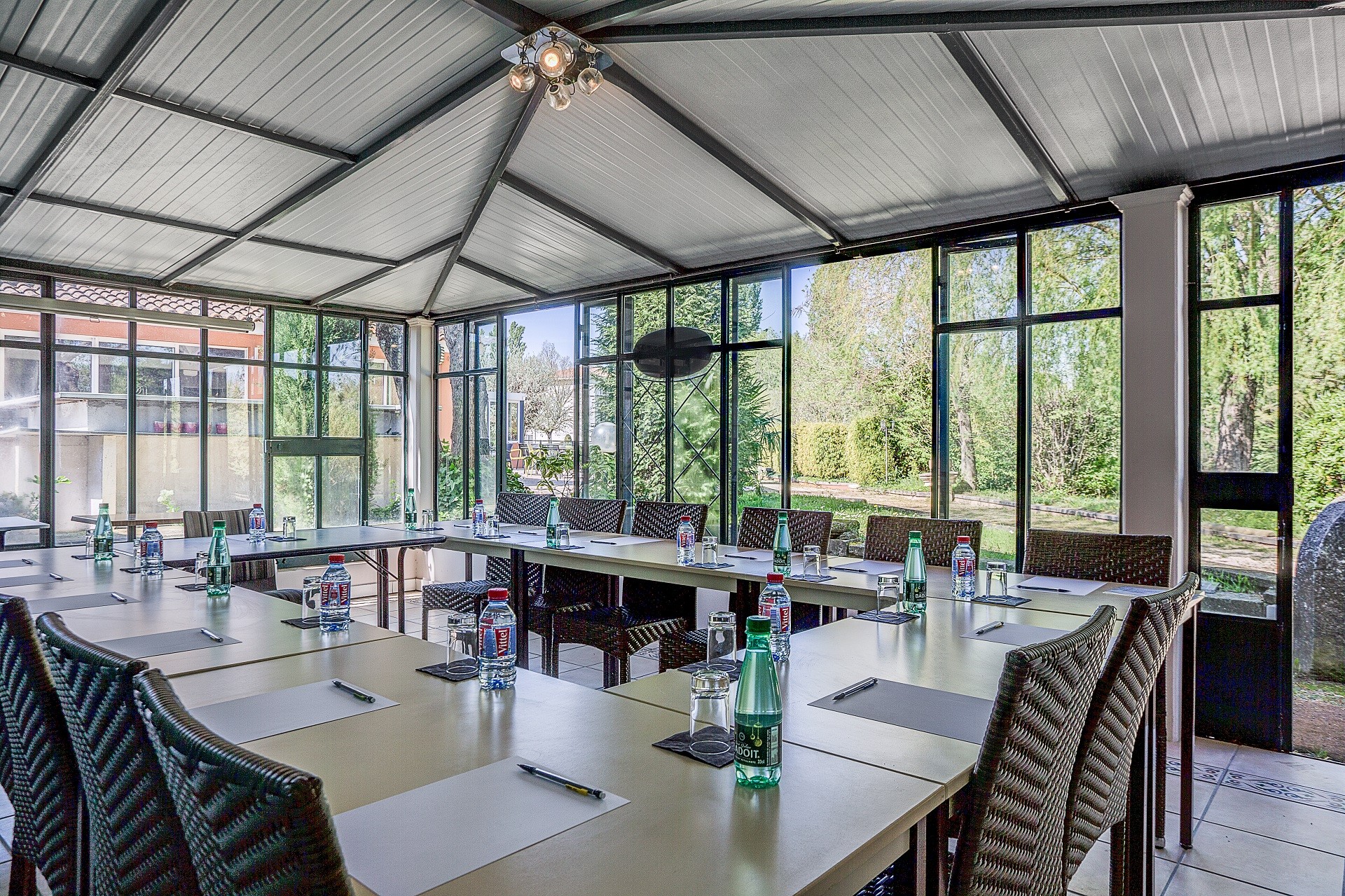 domaine-de-la-petite-isle-avignon-luberon-reunions-seminaires-de-caractere