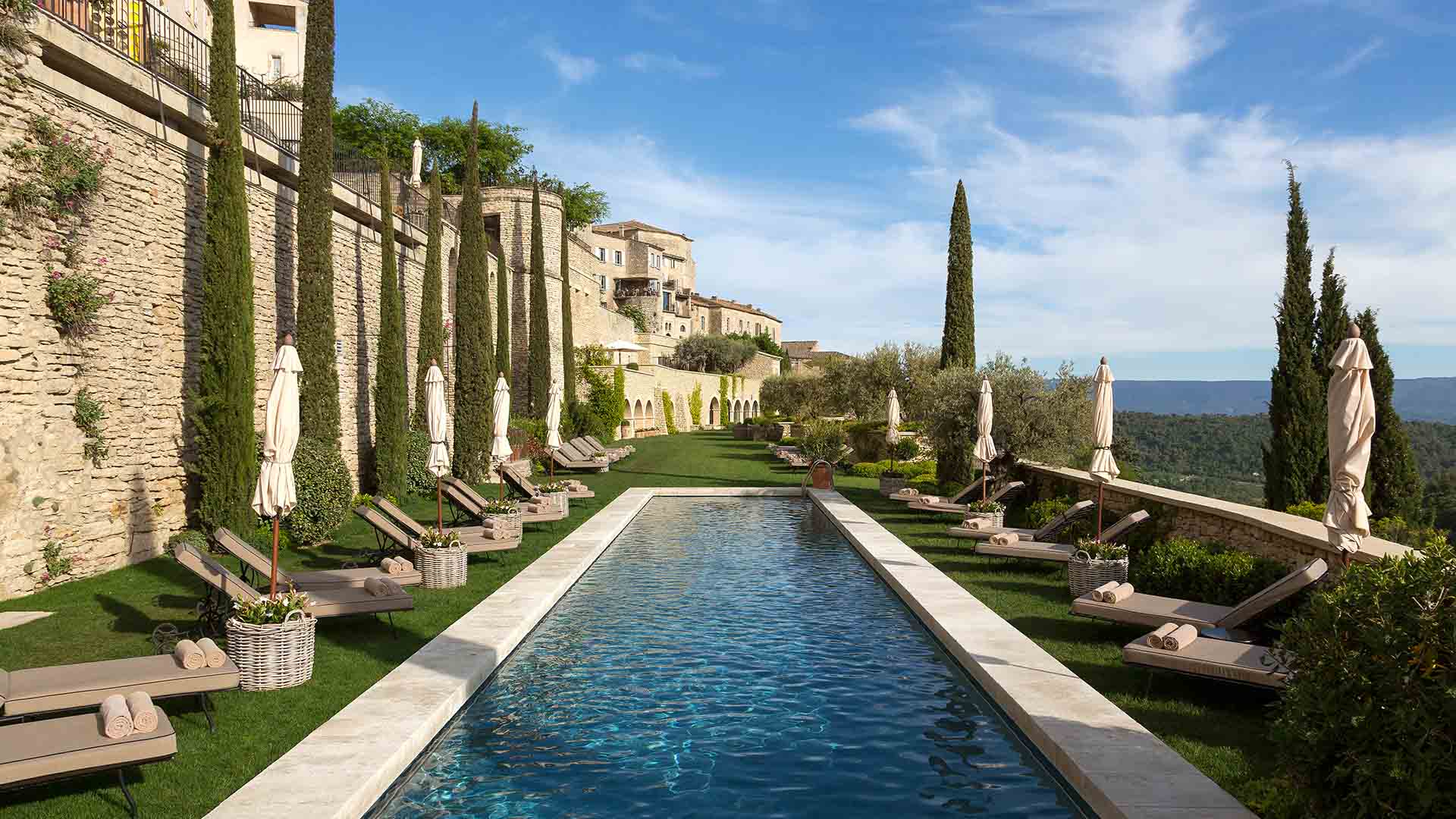 la-bastide-de-gordes-provence-luberon-bassin-seminaires-de-caractere