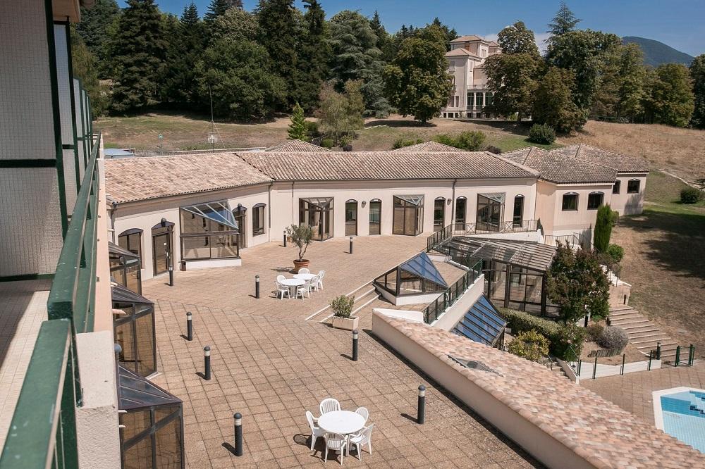les-sources-de-dieulefit-drome-provencale-seminaires-de-caractere 1
